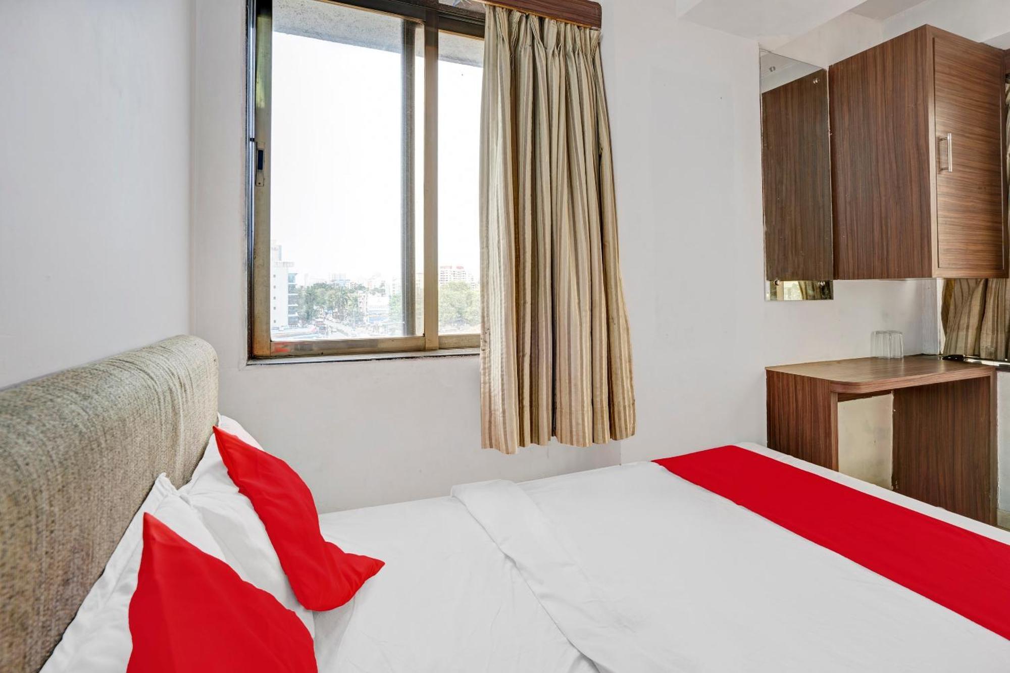 Hotel O Delight Inn Near Andheri Railway Station Mumbai Exterior photo