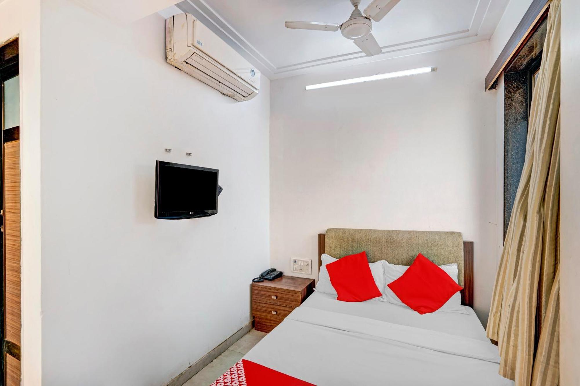 Hotel O Delight Inn Near Andheri Railway Station Mumbai Exterior photo